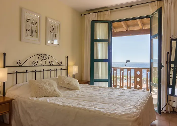 Okeanos Front Line San Blas