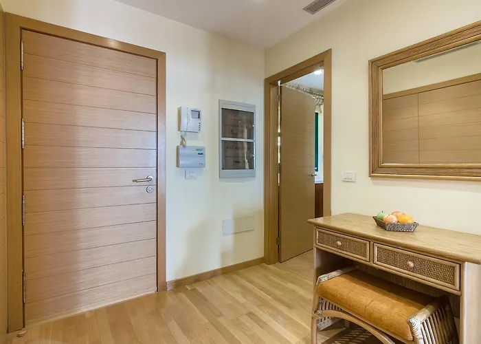 Okeanos Front Line San Blas *