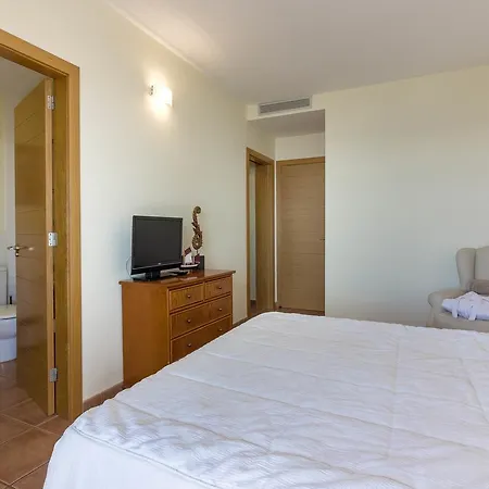 Okeanos Front Line San Blas Villa *