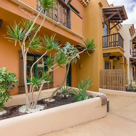 Okeanos Villa front line San Blas