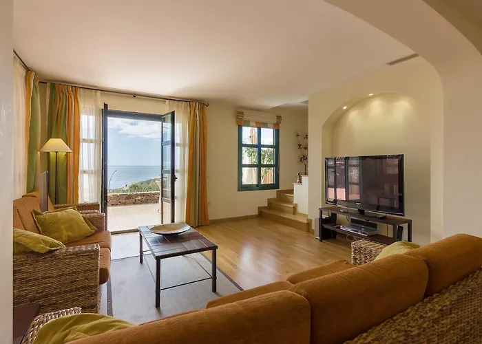 Okeanos Front Line San Blas Villa *