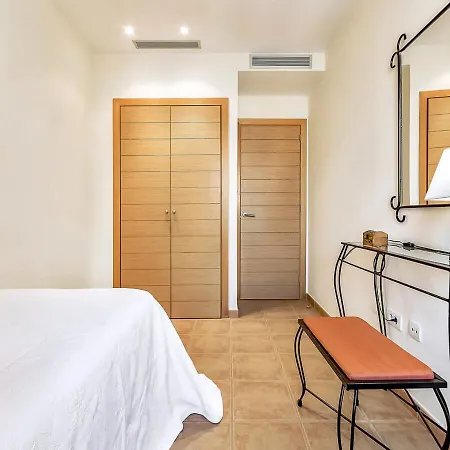 Okeanos Front Line San Blas San Miguel de Abona