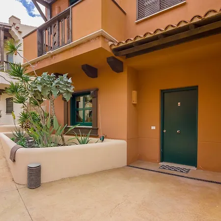 Okeanos Front Line San Blas *